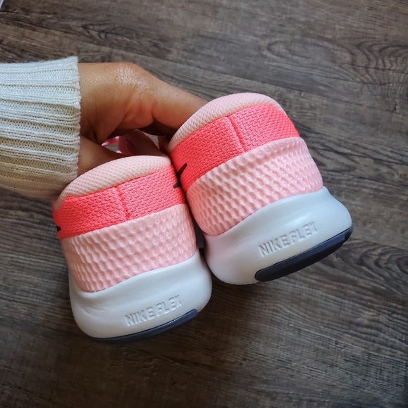 NEW Nike Flex Run - Picture 8 of 8